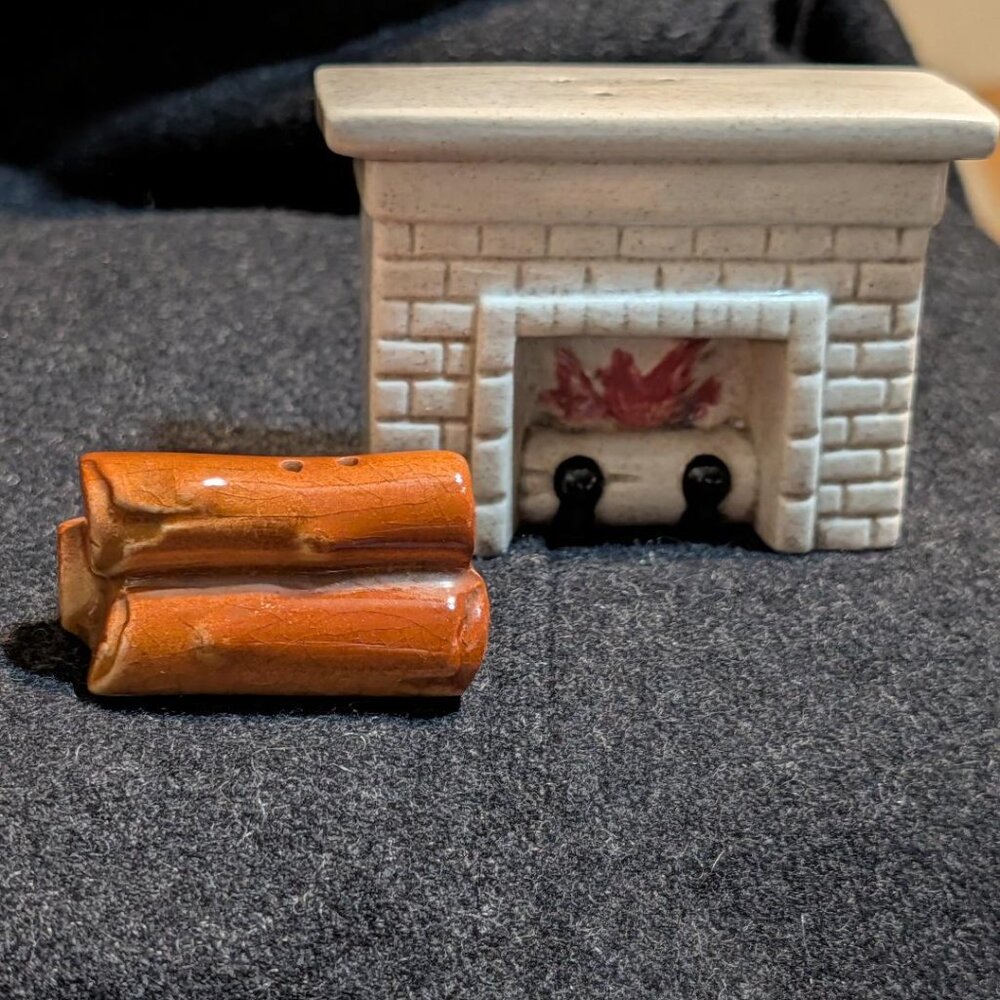 Ceramic miniature fireplace and logs salt and pepper shaker set